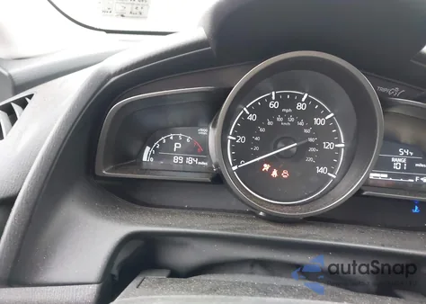 2019 Mazda Cx-3 Touring z USA, uszkodzony, nr VIN JM1DKFC70K0424269